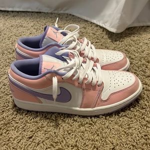 Jordan 1 Low SE Artic Punch